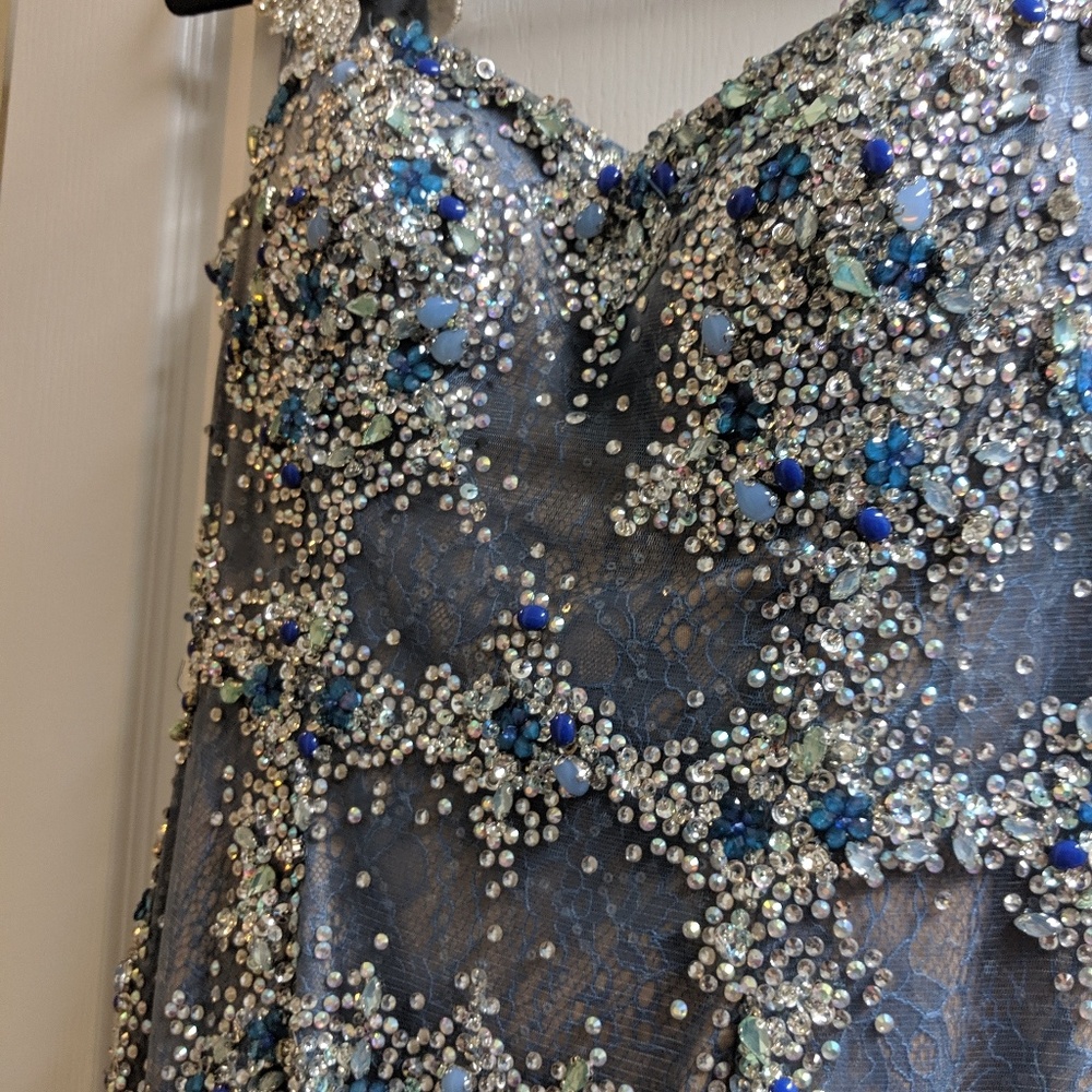 Prom dress - Picture 6 of 8